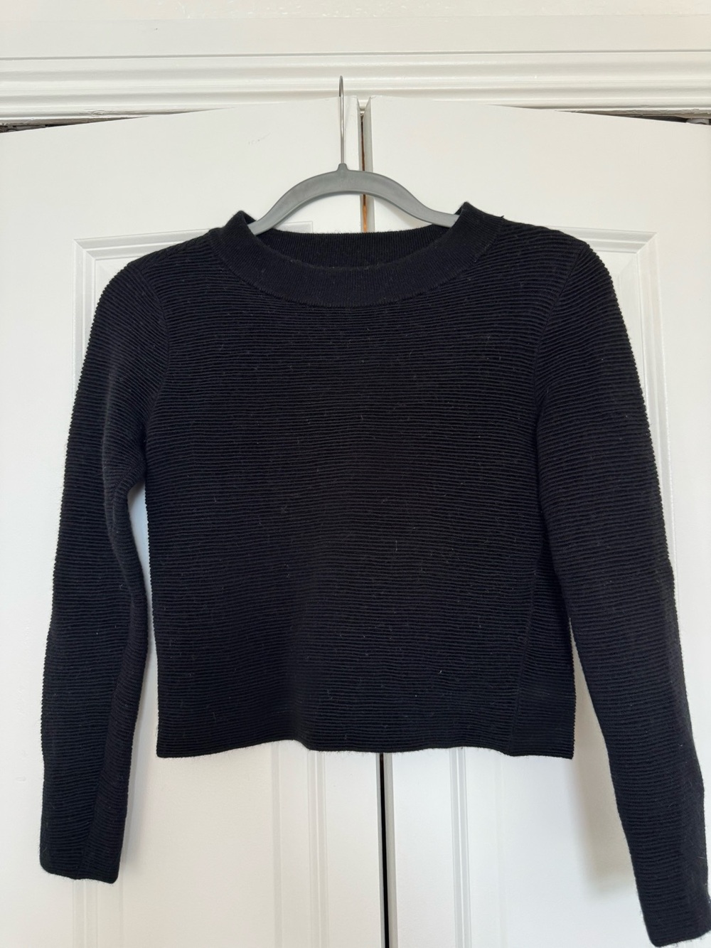 Club Monaco Black Ribbed Knit Crewneck Sweater